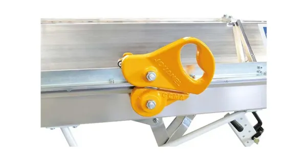 Ręczna zaginarka budowlana o szerokości 2040 mm aluminiowa o wadze 80 kg mobilna do obróbek dekarskich PCA2040