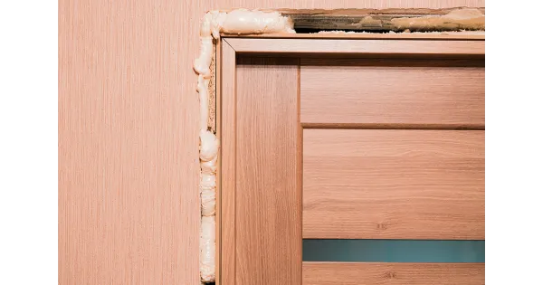 PIANKA PISTOLETOWA SOUDAFOAM DOORS SOUDAL 750ml