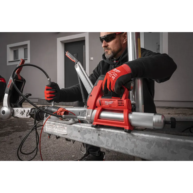 SMAROWNICA AKUMULATOROWA MILWAUKEE M18 GG-0 18V